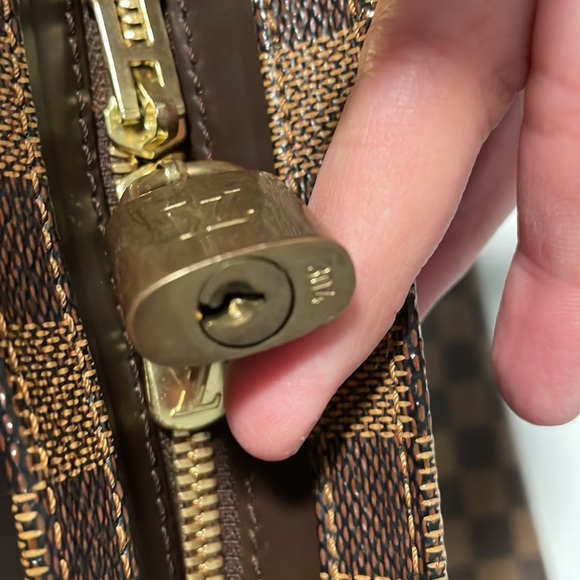 SOLD Louis Vuitton Damier Ebene Chelsea Tote✨ - Picture 12 of 12